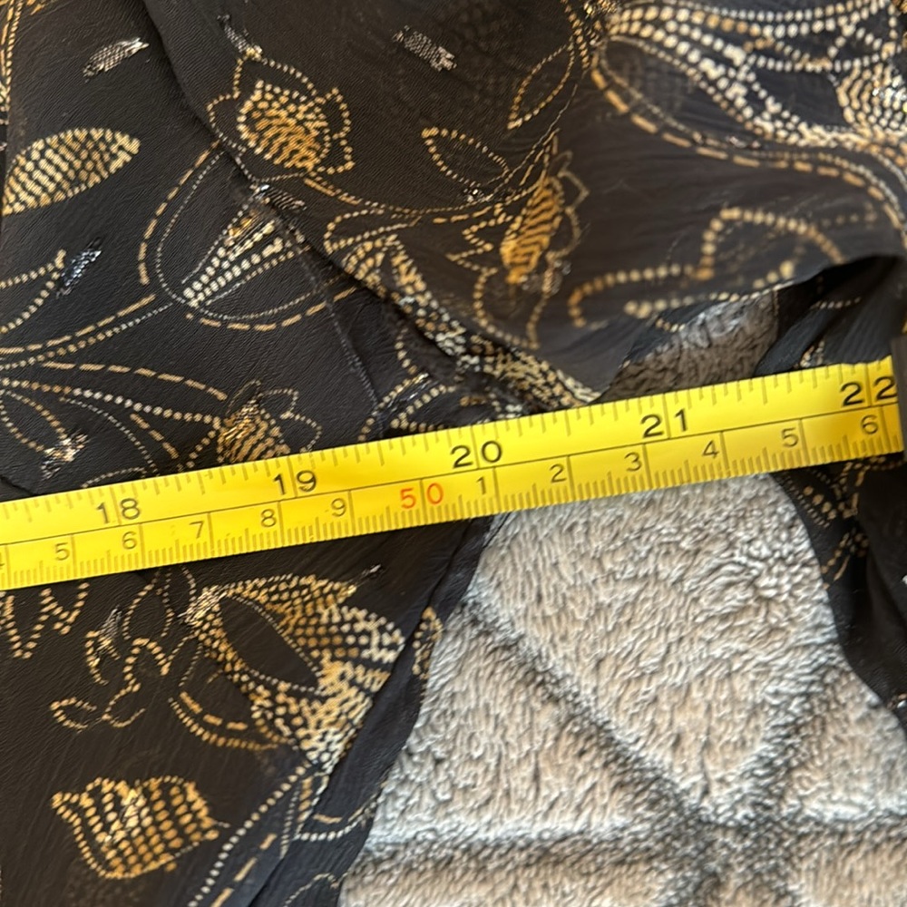 Torrid Layered Tie Front Wrap Hi-Low Tunic - Size 00 - Picture 13 of 15